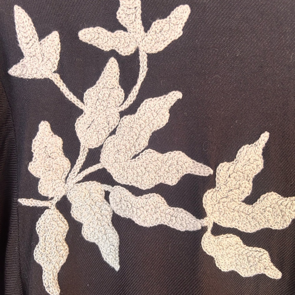 Scully Size Large Black With Gray Embroidery Tunic Top Lace Trim Western Boho - Picture 3 of 8